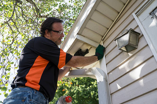 Moving and Downsizing Cleanouts in Orange, CA